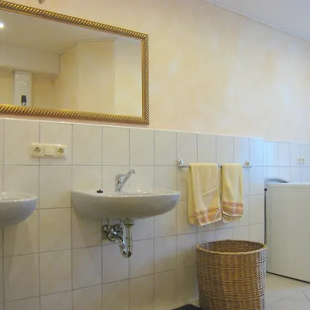Luxurious In Eifel With Sauna 아파트