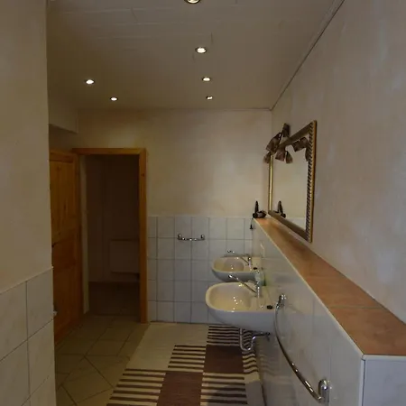 Luxurious In Eifel With Sauna 아파트 *